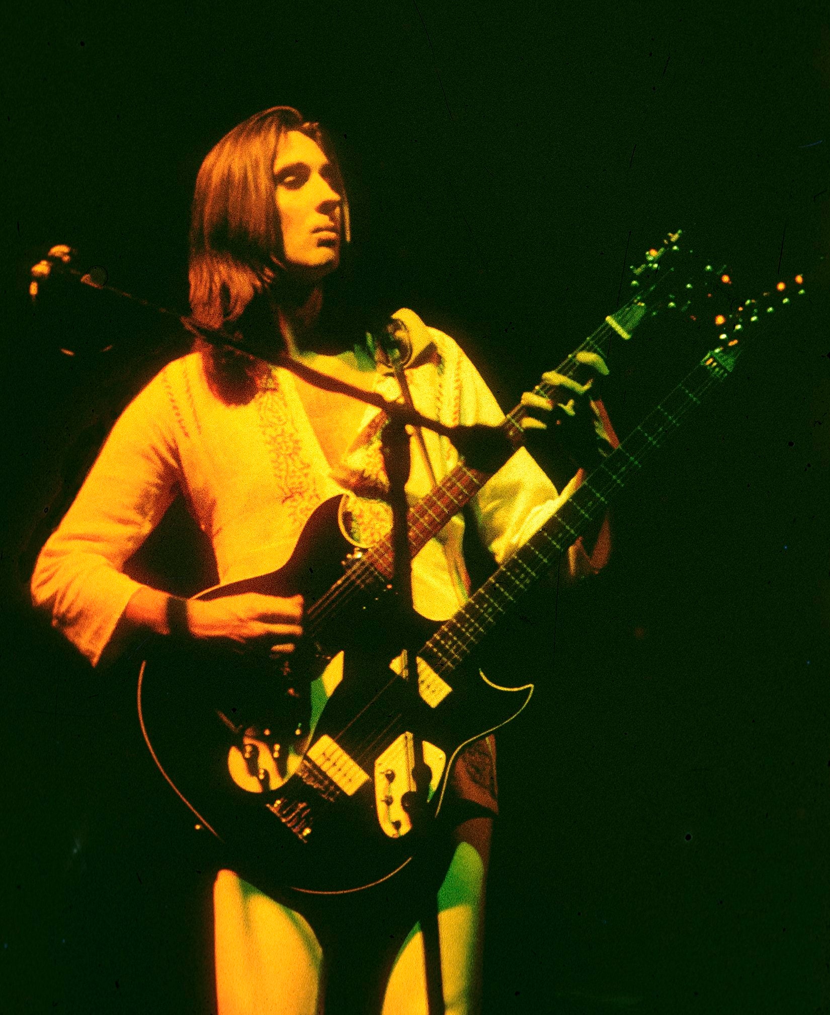 Mike Rutherford, Genesis - The Lamb Lies Down on Broadway, Los Angeles, 1975