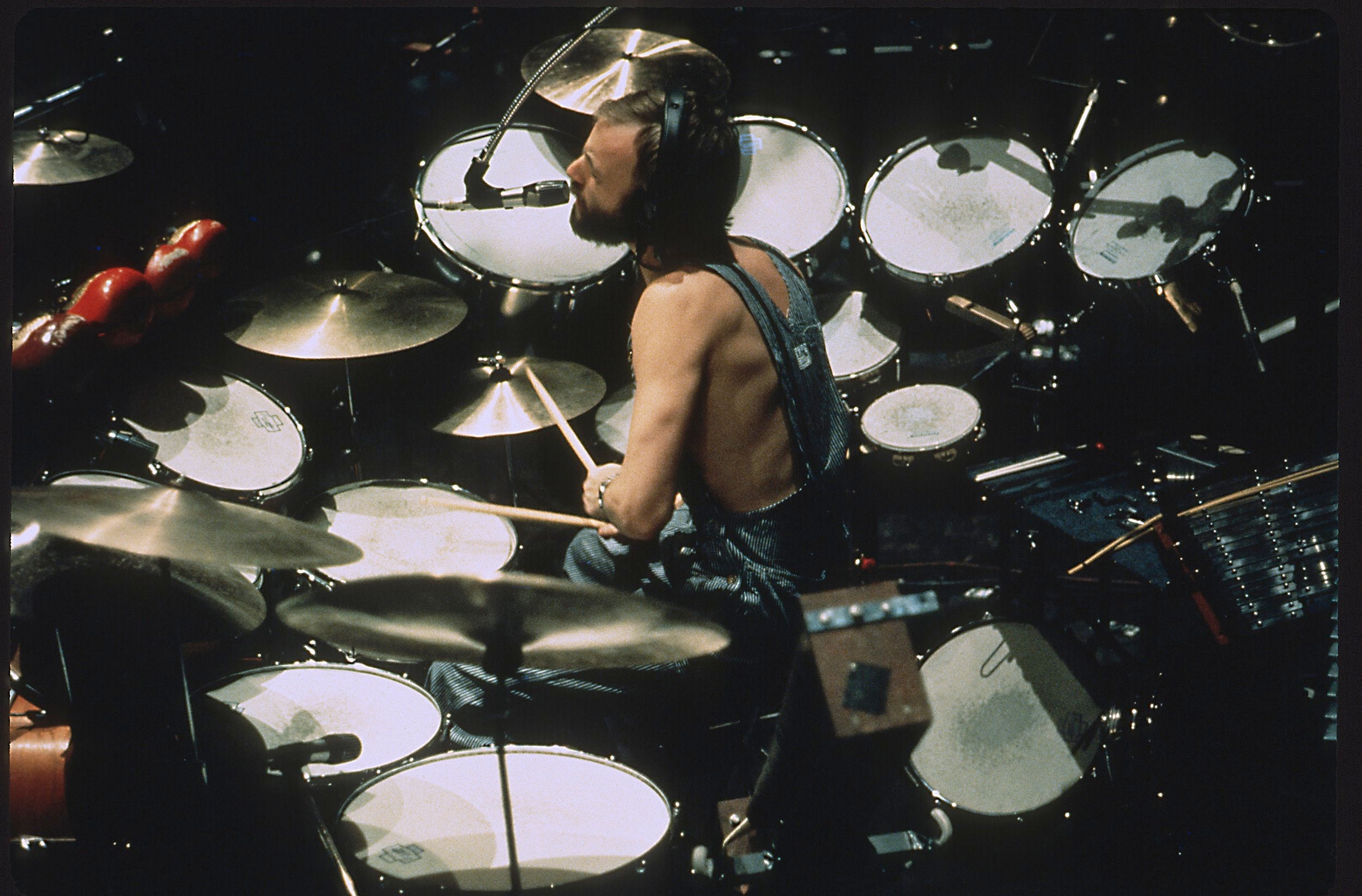 Phil Collins Soundcheck 2 of 2, Genesis - The Lamb Lies Down on Broadway, Los Angeles, 1975