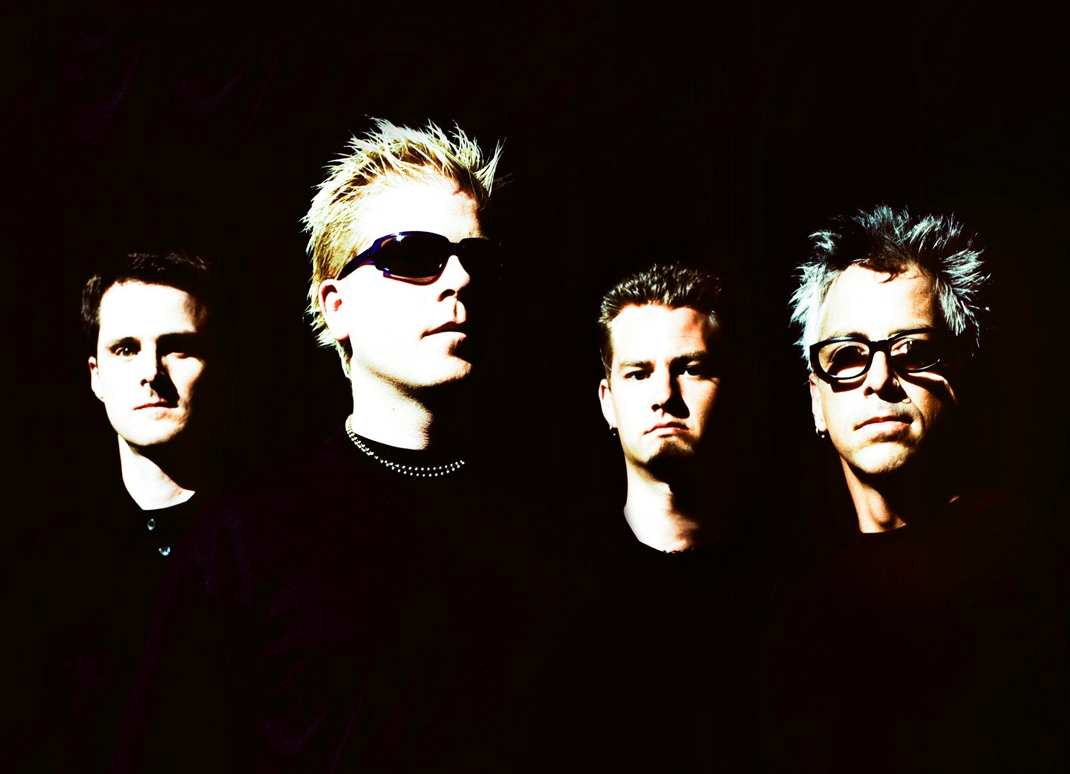 The Offspring, MEET THE OFFSPRING 2000