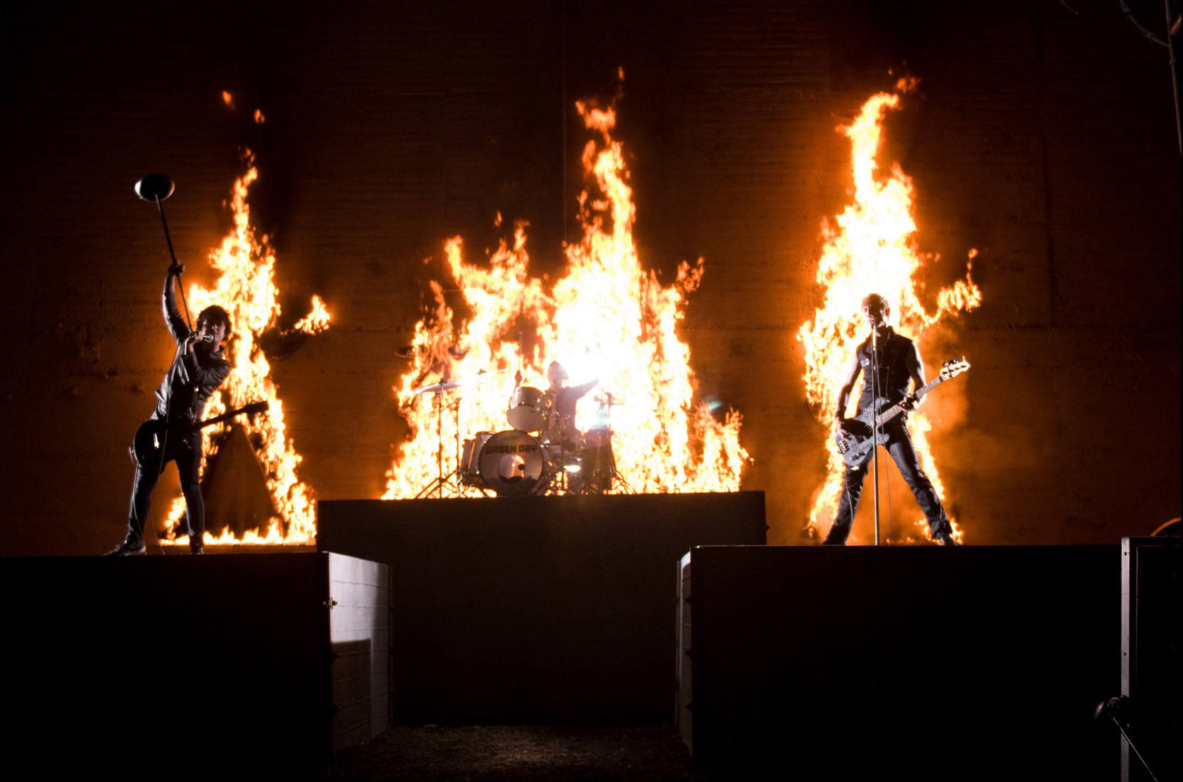 Green Day, On Fire Downtown LA 2009