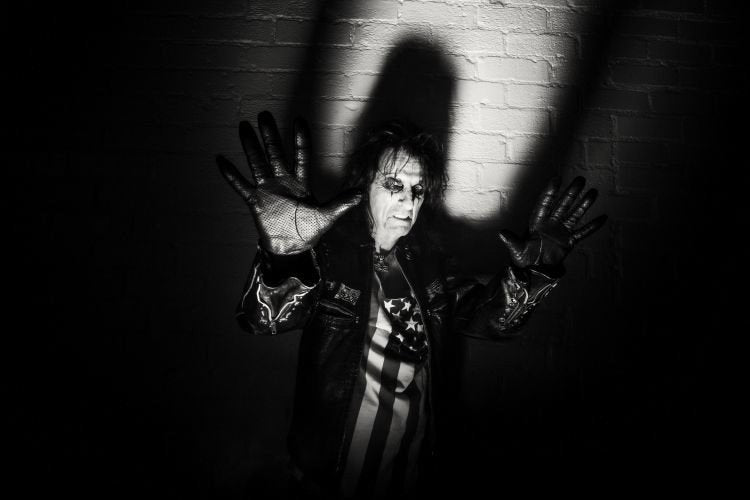 Alice Cooper, Alleyway 2015