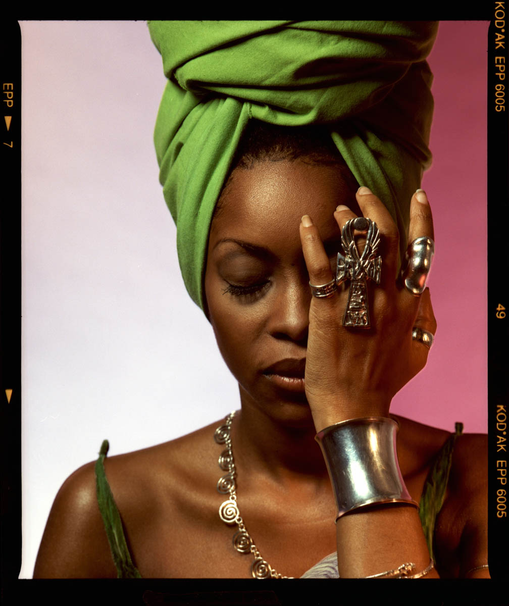 Eraka Badu 01